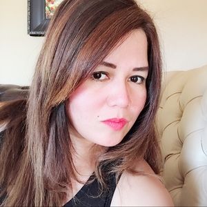 Meet your Posher, Rowena